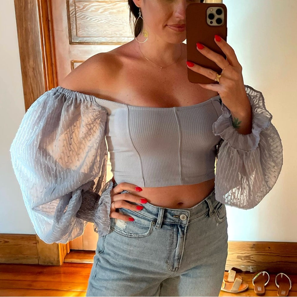 Cropped Off-Shoulder Puff Sleeve Top